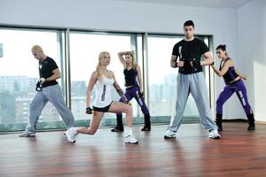 entraînement de groupe de remise en forme photo