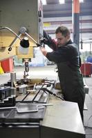 travailleurs en usine photo