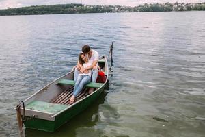 couple en bateau photo