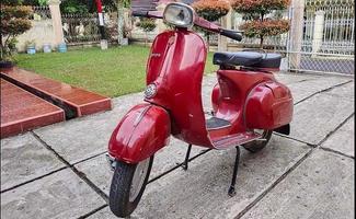 photo en gros plan de vespa classique