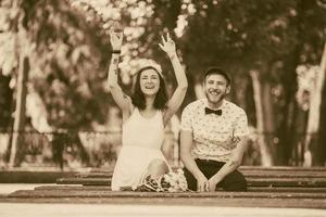 beau couple dans le parc photo