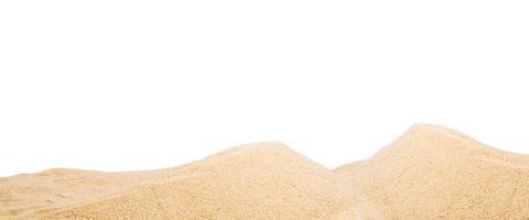 dune de sable de tas panoramique isolé sur blanc photo