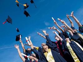 étudiants diplômés du secondaire photo