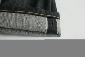 jeans en denim selvedge gros plans photo