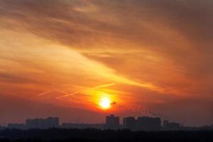 soleil levant matinal orange photo