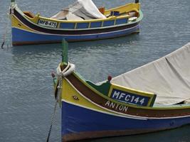 Marsaxlokk, Malte, 2017- le port de marsaxlokk sur l'île de Malte photo