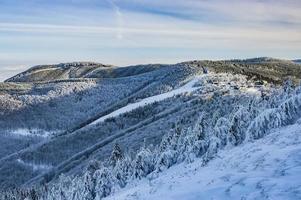 paysage de montagne d'hiver pustevny-beskides photo