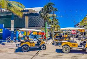 holbox quintana roo mexico 2022 voiture buggy taxi golf cart at pier village holbox mexico. photo