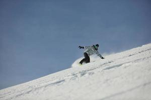 skieurs en montagne photo