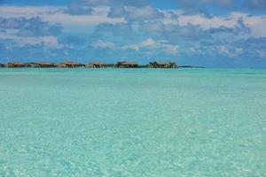 vue sur la plage tropicale photo