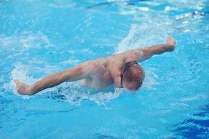Vue de l'athlète nageur photo