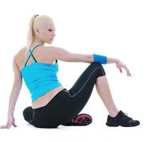 fitness et exercice avec une femme blonde photo