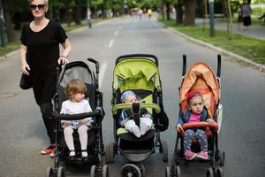 bébés dans le parc photo