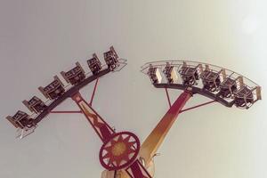 un kamikaze dans un parc d'attractions photo