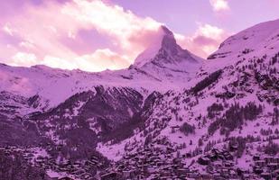 vue sur le paysage de montagne photo