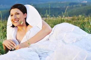 portrait de mariée en plein air photo