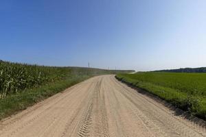 route rurale pour les voitures et le transport photo