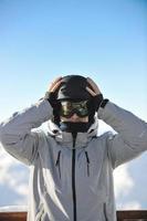 homme hiver neige ski photo