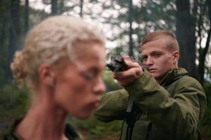 terroristes a été capturé vivant femme soldat photo