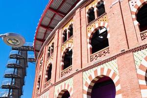 arènes de taureaux de barcelone sur placa espagne photo