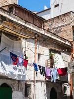 vieille maison urbaine dans la ville de palerme photo