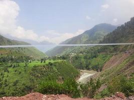 Le Pakistan est un beau pays de vallées verdoyantes, de hautes montagnes et de longs fleuves. la beauté naturelle du pakistan est fascinante. photo