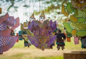 marionnette du myanmar l'un des souvenirs traditionnels célèbres du myanmar. photo