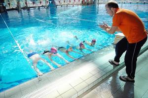 croatie, 2022 - vue sur les cours de natation photo