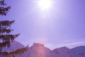 vue du lever du soleil d'hiver photo