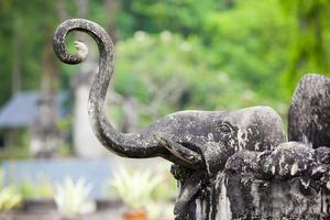 statue d'arts dans le temple thaïlande, laos. photo