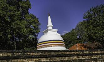 ankatilaka vihara , ancien temple bouddhiste photo