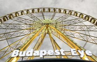 grande roue budapest eye, hongrie photo