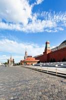 vue sur le mausolée de lénine et le mur du kremlin photo