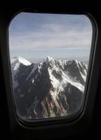 vue spectaculaire du siège de la fenêtre en bolivie photo