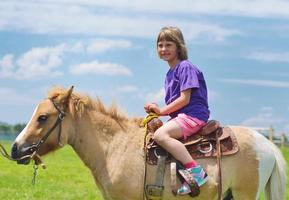 poney enfant photo