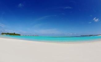 vue sur la plage tropicale photo