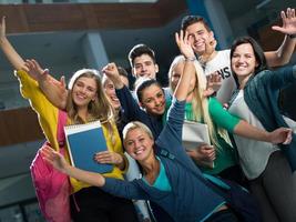 étude de groupe d'étudiants photo