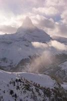 montagne cervin zermatt suisse photo