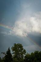 arc-en-ciel dans les nuages photo