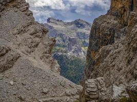 panorama des montagnes des dolomites depuis tofane photo