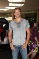 Los angeles, 2 août - trevor donovan arrive au hallmark channel tca press tour 2012 au beverly hilton hotel le 2 août 2012 à beverly hills, ca photo