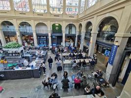 Gênes, Italie - 18 mai 2019 - le nouveau marché mog est ouvert au public photo