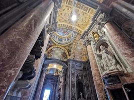 Rome, Italie - 14 juin 2019 - rome vatican intérieur de l'église saint pierre photo