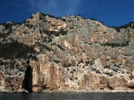 golfe d'orosei cala gonone rochers mer falaises sardaigne italie photo