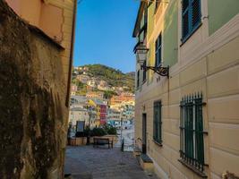 Bogliasco village pittoresque de Gênes ligurie italie vue depuis la mer à pied photo