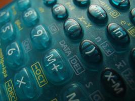 calculatrice sur table photo