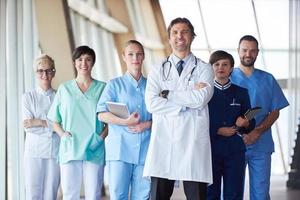 groupe de personnel médical à l'hôpital photo