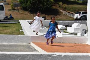 aitutaki, île cook - 27 août 2017 - population locale à la messe photo