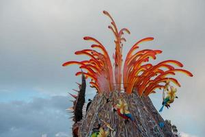 Viareggio, Italie - 17 février 2013 - défilé de carnaval sur la rue de la ville photo