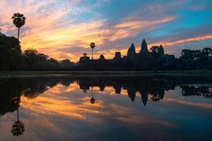 angkor wat au lever du soleil photo